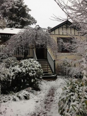Malvern Cottage Retreat Pet Friendly
